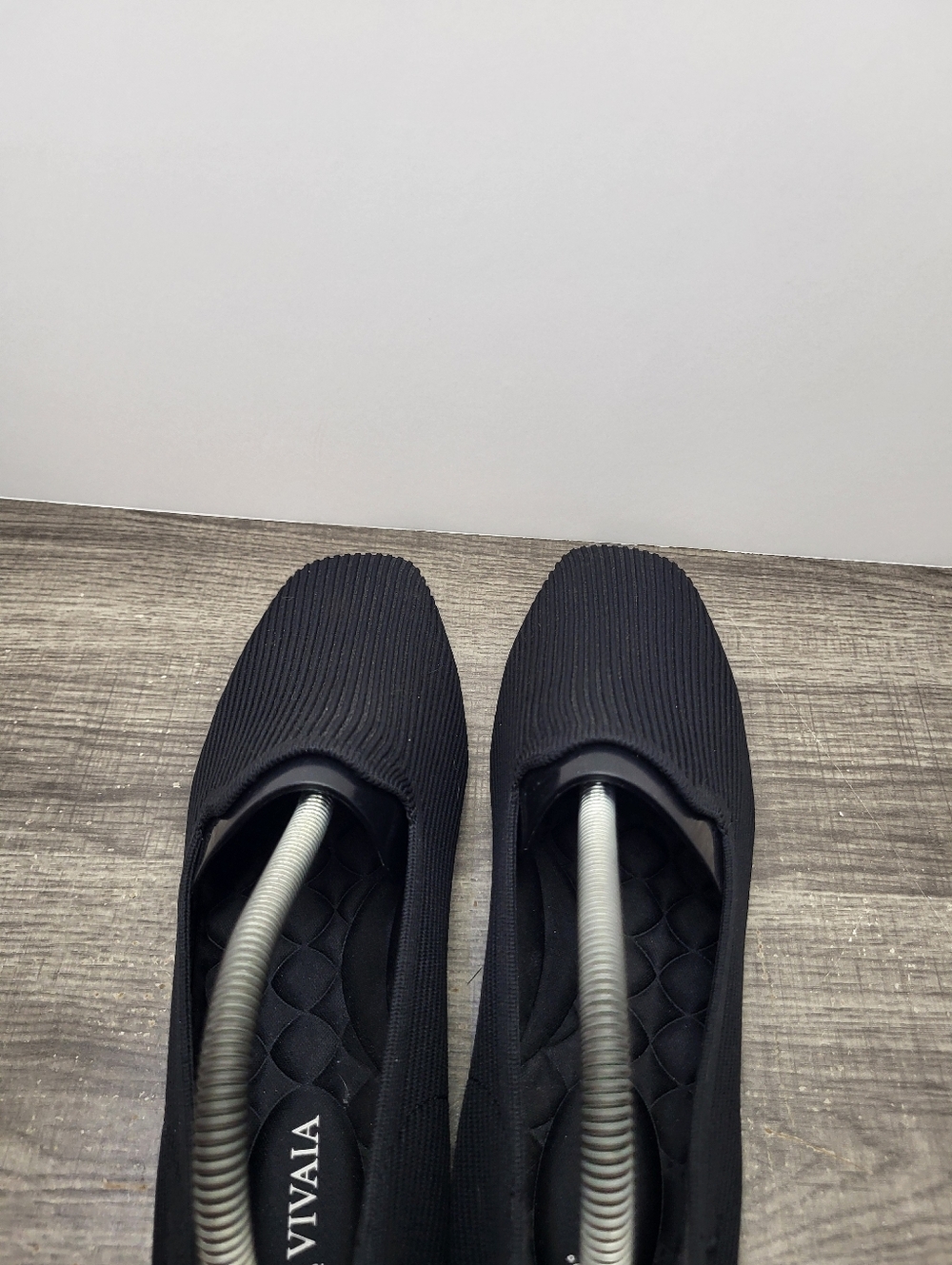 Vivaia Samantha Walker Water Repellent Minimalist Comfort Black Loafers Womens 9 - Picture 6 of 10